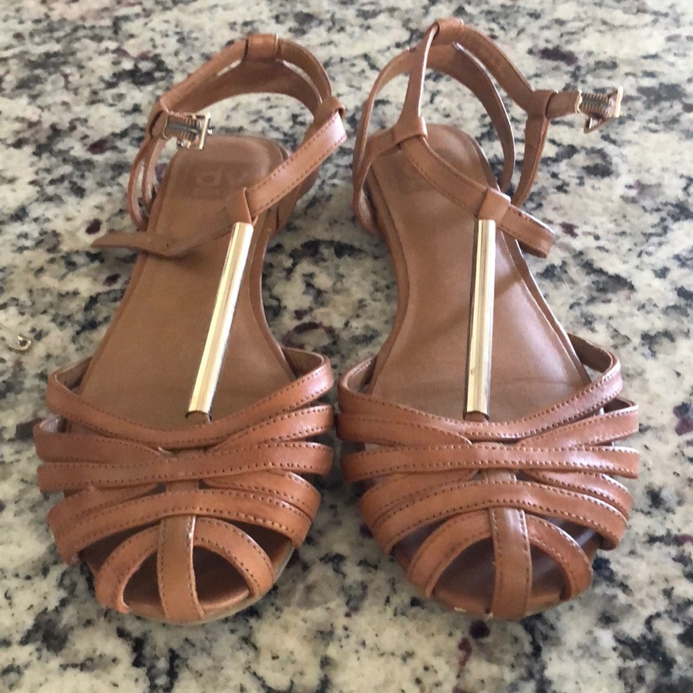 Dolce Vita Closed Toe Sandals